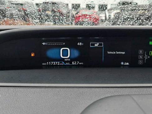 Used 2021 Toyota Prius Prime XLE image 26