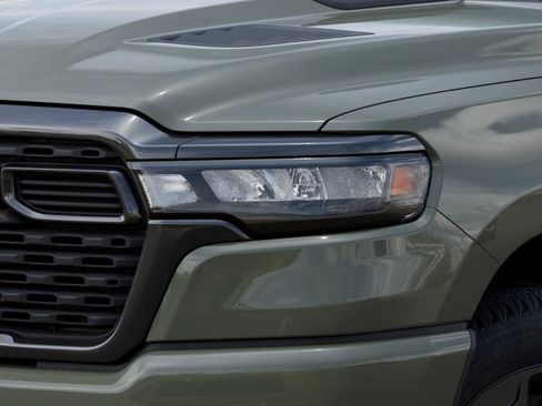 New 2026 RAM 1500 Express AWD/4WD image 6