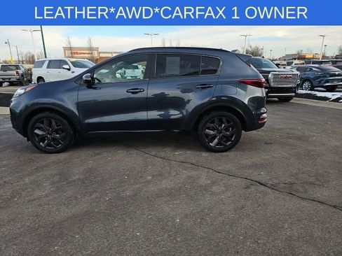 Used 2022 Kia Sportage Nightfall Edition image 11