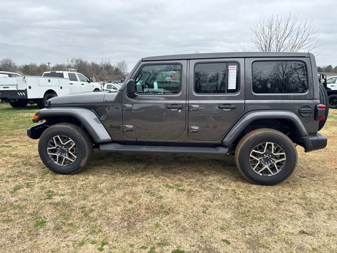 New 2026 Jeep Wrangler Sahara image 8