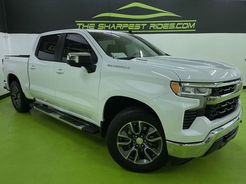 Used 2025 Chevrolet Silverado 1500 LT w/ Safety Package image 1