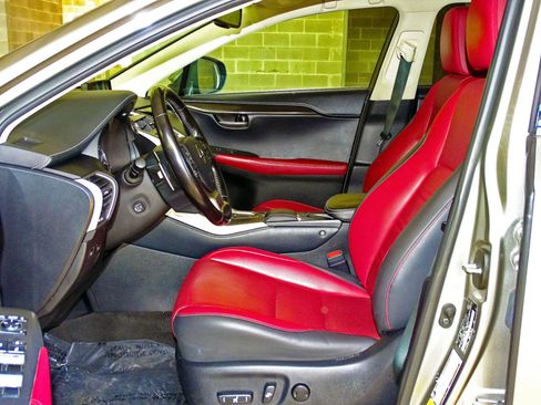 Used 2021 Lexus NX 300 FWD w/ Comfort Package image 10