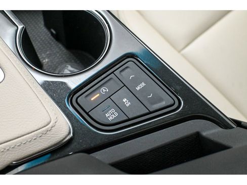 Used 2024 Cadillac CT4 Luxury w/ Sun And Sound Package image 40