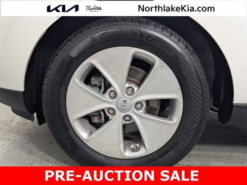 Used 2016 Kia Soul image 9