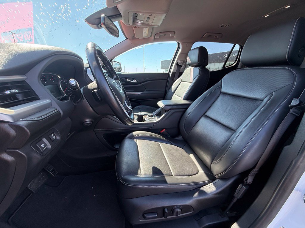 Used 2021 GMC Acadia SLT w/ Premium Package FWD image 21