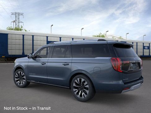 New 2025 Ford Expedition Max Platinum w/ Driver's Package image 4