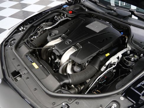 Used 2018 Mercedes-Benz SL 550 image 48