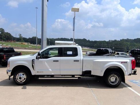 Certified 2024 Ford F350 XLT AWD/4WD image 6
