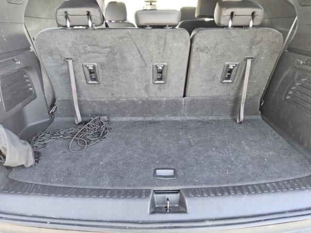 Used 2024 Chevrolet Traverse LT FWD image 3