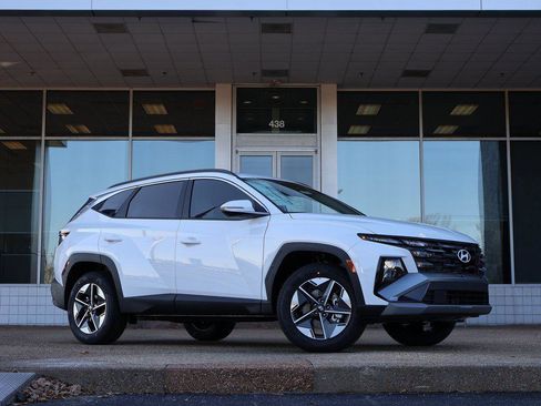 New 2026 Hyundai Tucson SEL image 2