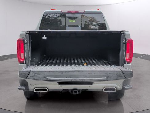 Used 2024 GMC Sierra 1500 Denali Ultimate image 10
