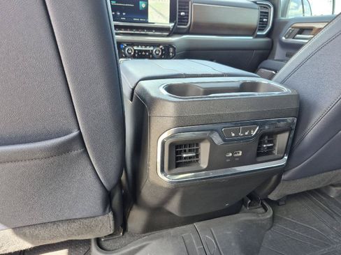 Used 2023 Chevrolet Silverado 1500 High Country w/ Technology Package AWD/4WD image 14