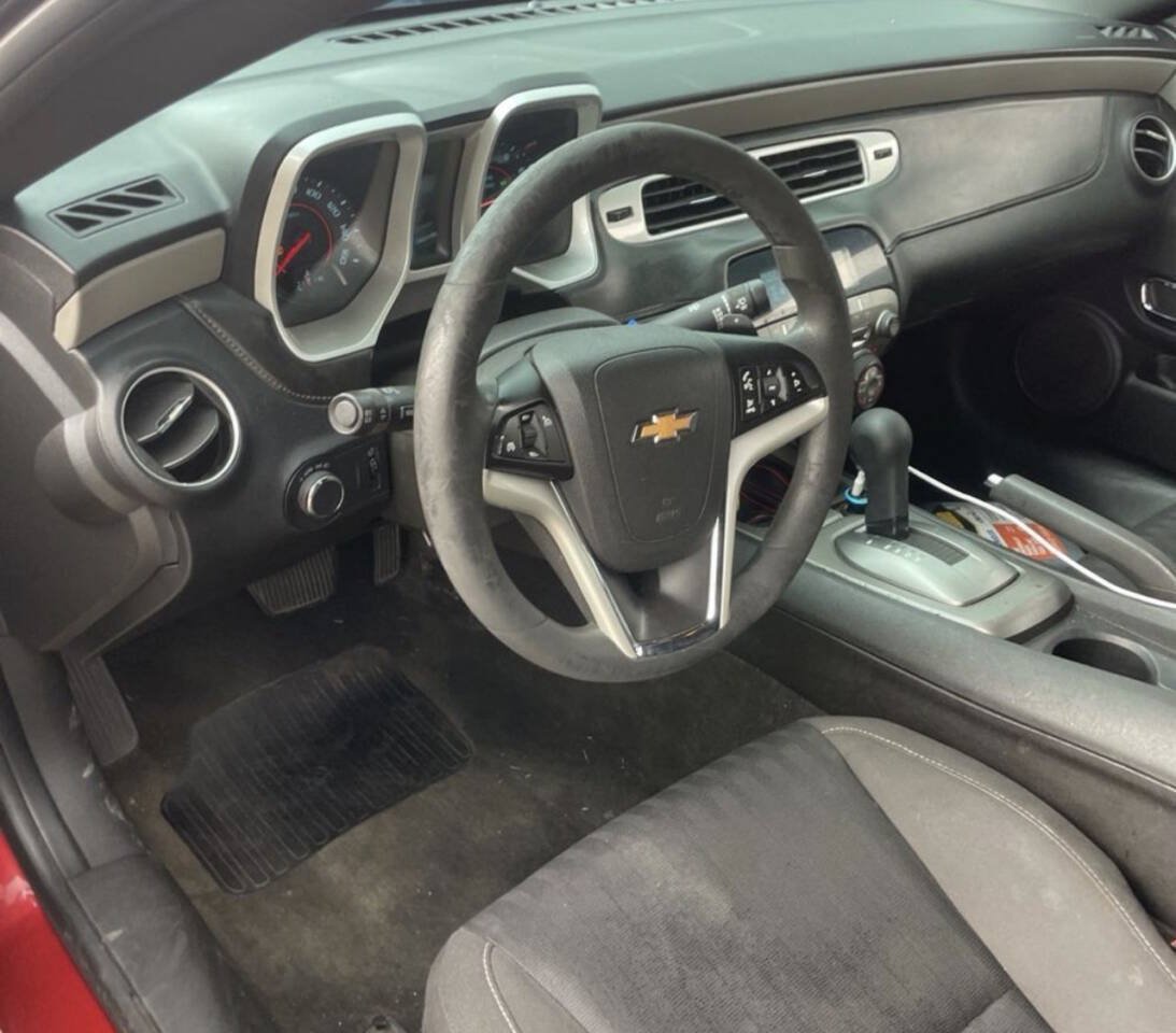 Used 2014 Chevrolet Camaro LS RWD image 11