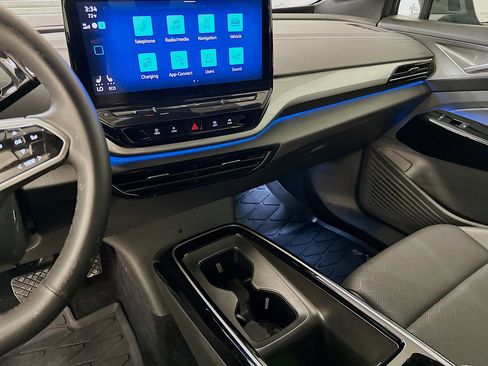 Used 2023 Volkswagen ID.4 Pro S image 26