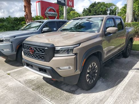Used 2023 Nissan Frontier Pro-X w/ Pro Convenience Package RWD image 2