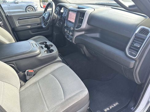 Used 2022 RAM 2500 Big Horn image 25