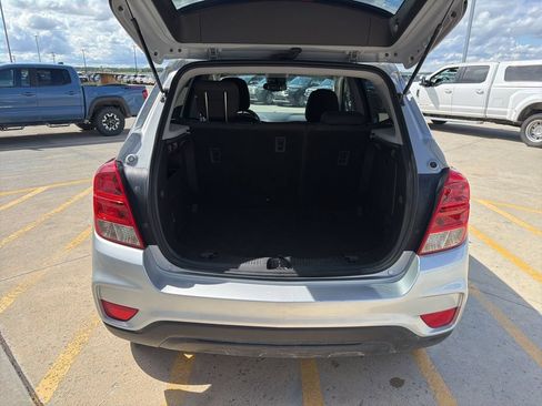 Used 2020 Chevrolet Trax LS w/ Tint and Cruise Package FWD image 20