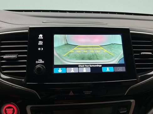 Used 2019 Honda Pilot Touring image 33