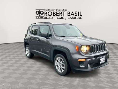 Used 2021 Jeep Renegade Latitude AWD/4WD image 2