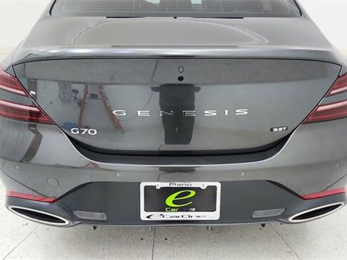 Used 2025 Genesis G70 3.3T Advanced w/ Sport Prestige Package image 11