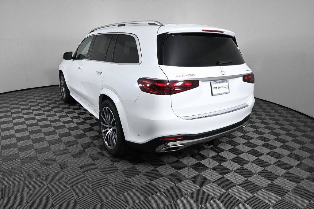 New 2026 Mercedes-Benz GLS 450 4MATIC image 4