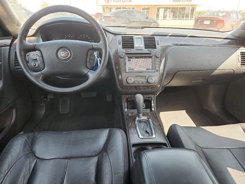 Used 2008 Cadillac DTS FWD image 11