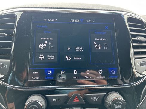 Used 2021 Jeep Grand Cherokee Limited w/ Premium Lighting Group image 16