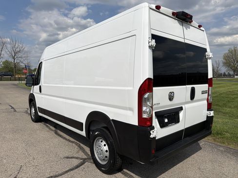 Used 2023 RAM ProMaster 2500 image 5