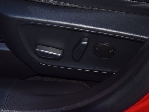 Used 2024 Ford Escape SE image 34