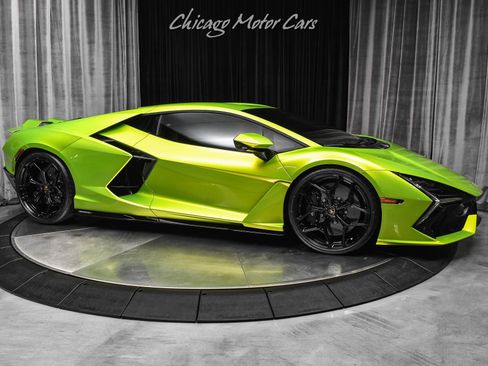 Used 2025 Lamborghini Revuelto AWD/4WD image 6