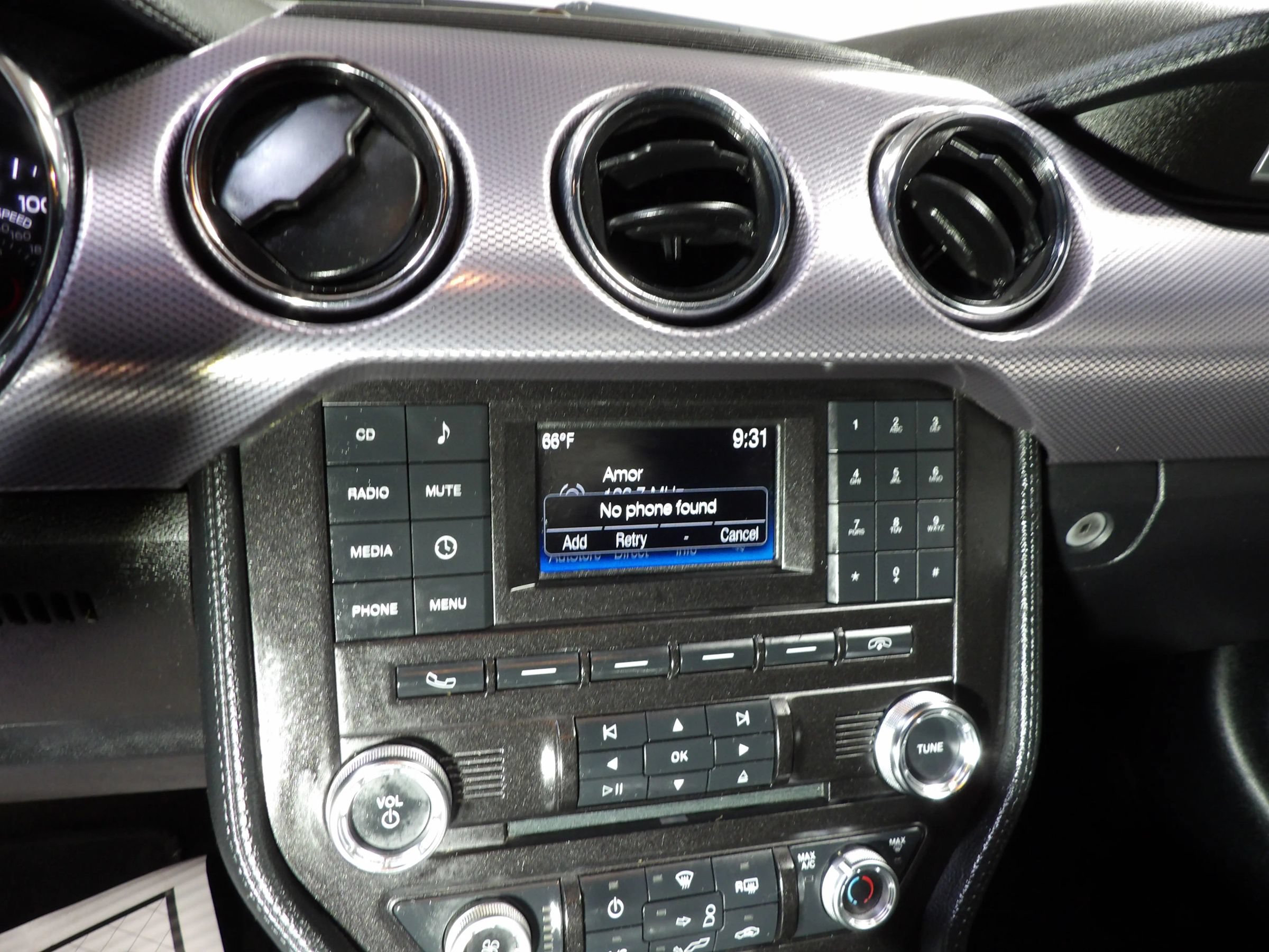 Used 2015 Ford Mustang Coupe RWD image 15
