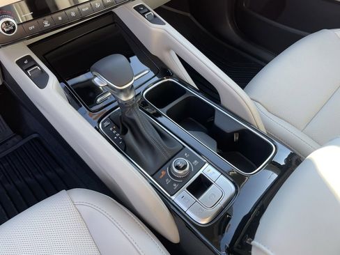 New 2025 Kia Telluride S image 17