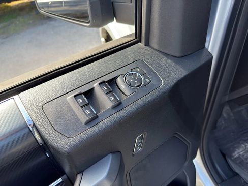 Used 2018 Ford F150 XLT w/ Equipment Group 302A Luxury image 17