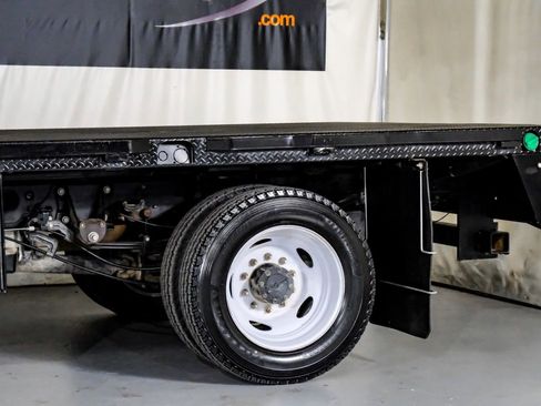 Used 2019 Ford F550 4x4 SuperCab Super Duty image 13