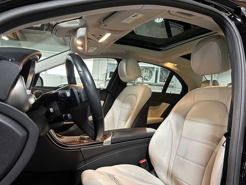 Used 2016 Mercedes-Benz C 300 4MATIC Sedan image 23