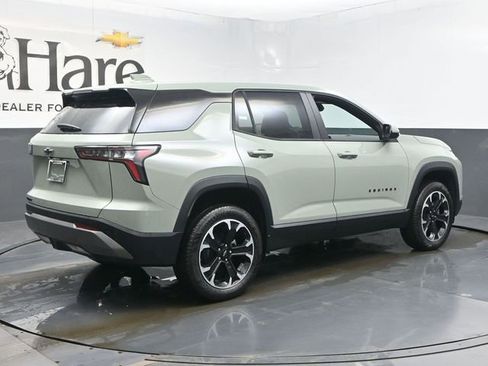 New 2026 Chevrolet Equinox LT w/ Convenience Package II image 28