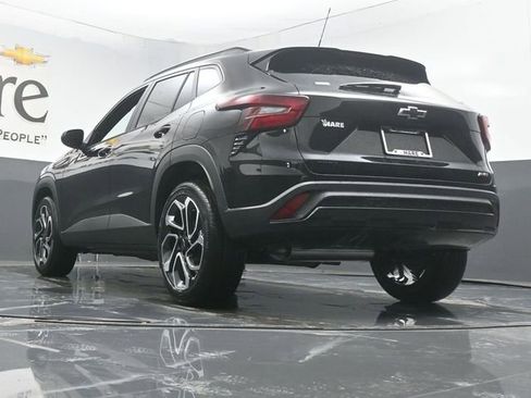 New 2026 Chevrolet Trax RS image 5