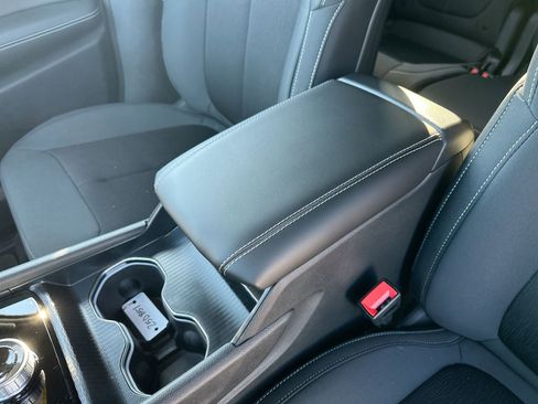 New 2025 Jeep Grand Cherokee L Laredo w/ Luxury Tech Group I image 20