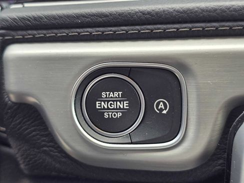 Used 2021 Mercedes-Benz G 550 image 38