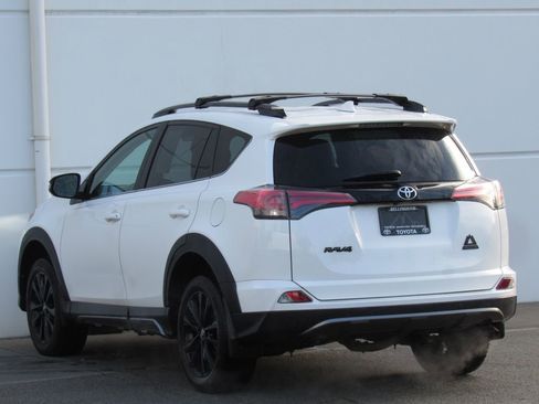 Used 2018 Toyota RAV4 Adventure image 5