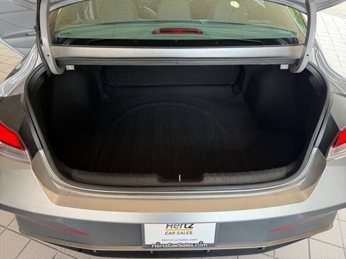 Used 2026 Hyundai Elantra Sport FWD image 25