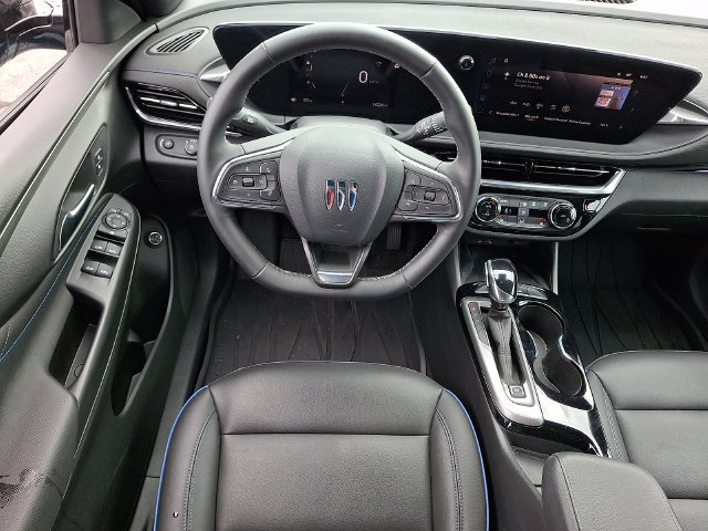 Used 2024 Buick Envista Sport Touring w/ Convenience I Package FWD image 11