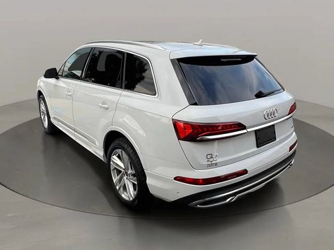 Used 2023 Audi Q7 2.0T Premium w/ Convenience Package AWD/4WD image 4