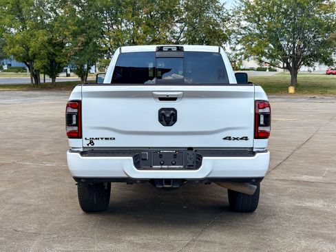 Used 2024 RAM 2500 Limited AWD/4WD image 10