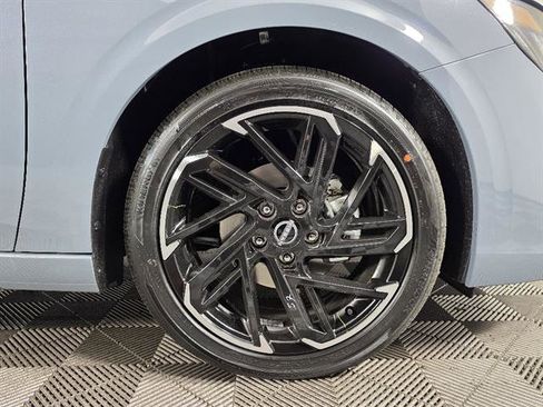 New 2026 Nissan Sentra SR w/ SR Premium Package FWD image 12