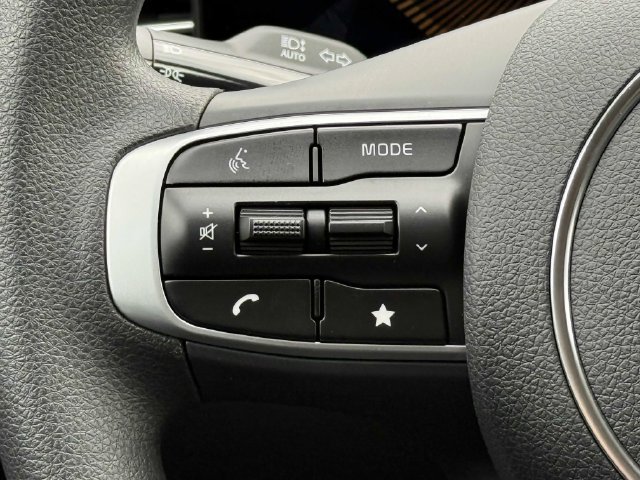 New 2026 Kia K5 LXS FWD image 29