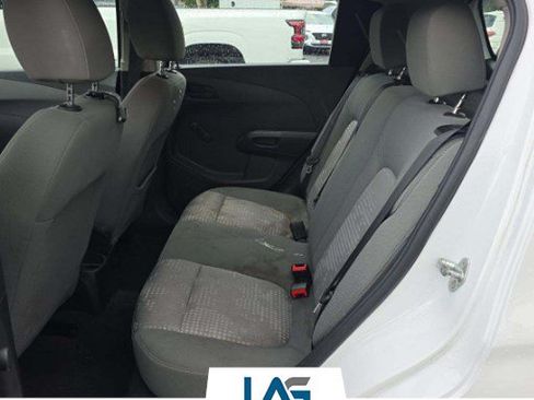 Used 2017 Chevrolet Sonic LT FWD image 3