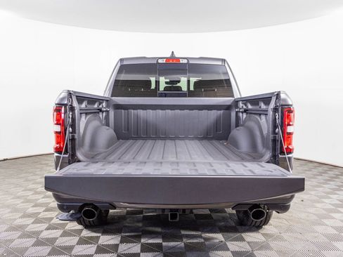 New 2026 RAM 1500 Big Horn AWD/4WD image 40