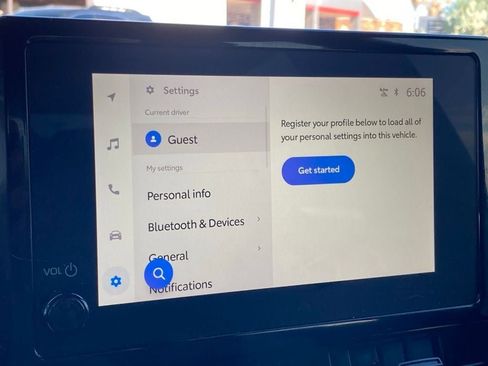 Used 2023 Toyota Corolla SE image 22