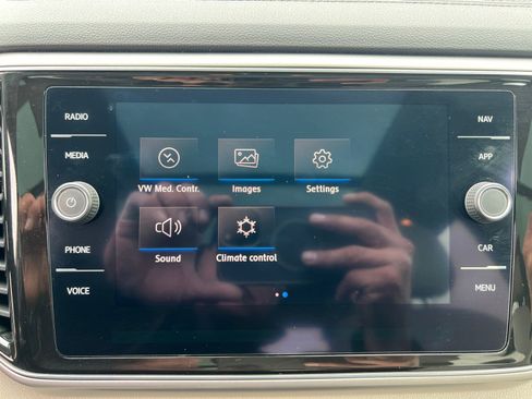 Used 2019 Volkswagen Atlas SEL R-Line image 24